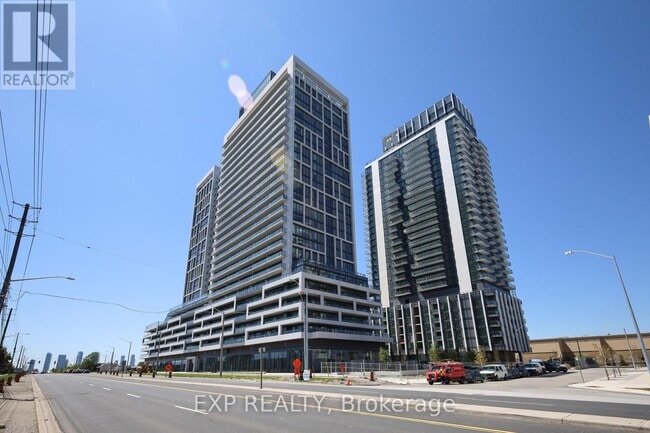 Building Photo - 8960-8960 Jane St