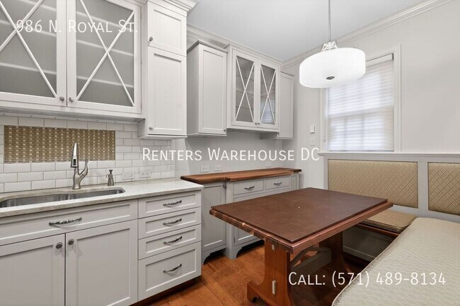 Building Photo - 986 N Royal St