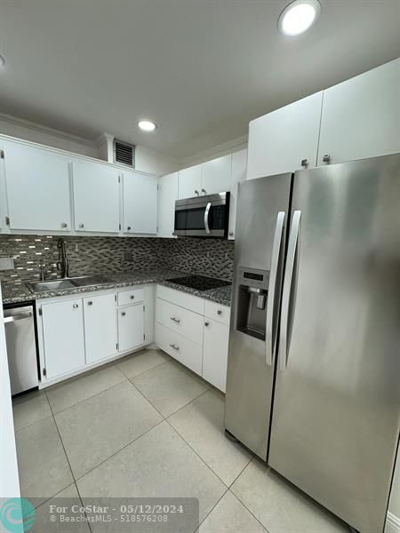 Foto del edificio - 1301 SW 134th Way