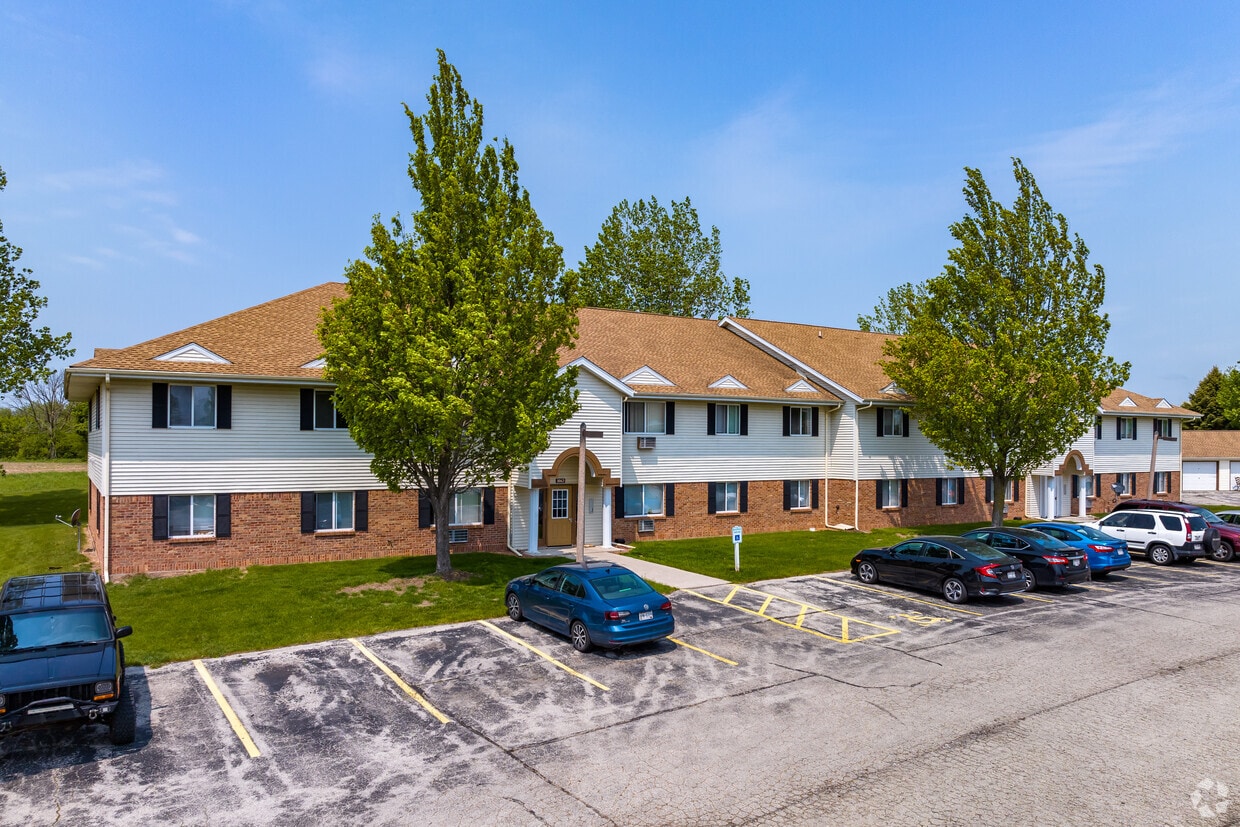 Exterior - Harbor Ridge Apartments