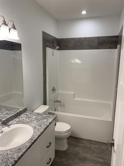 Building Photo - 8408-B-8488 88 Ave