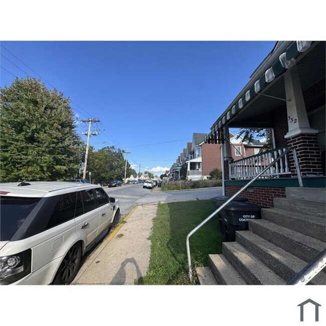 Foto del edificio - 330 Walnut St