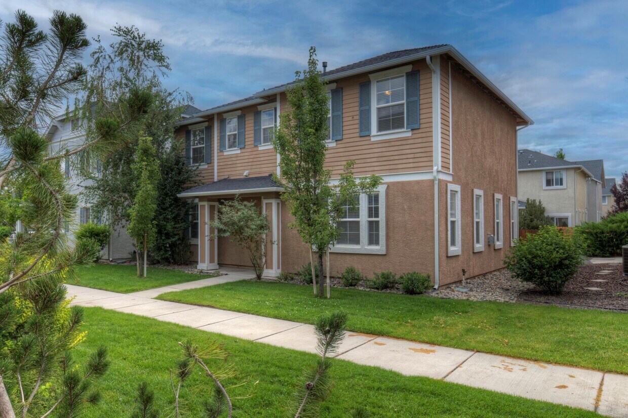 1666 W Minden Village Loop, Minden, NV 89423 House Rental in Minden, NV