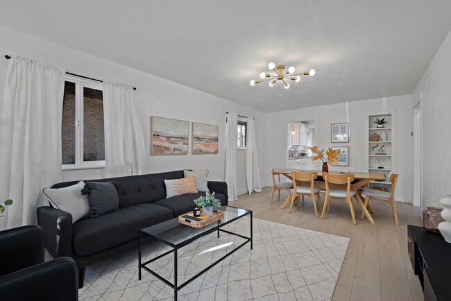 Foto del edificio - 370 W 400 S