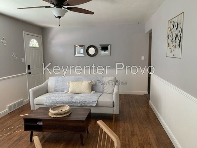 Foto del edificio - 822 W 1280 N St