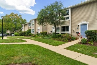 Building Photo - 290 Hilltop Ln