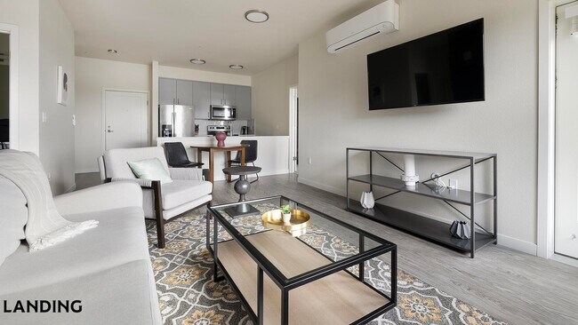 Foto del edificio - 3158 SW 12th Ave