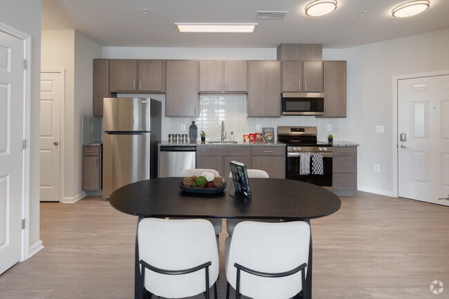 2BR, 2BA - 911SF - Kitchen - Joyfield Flats at Woodbridge