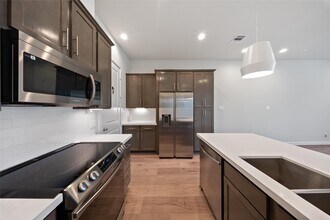Building Photo - 2309 Silva Park Ln