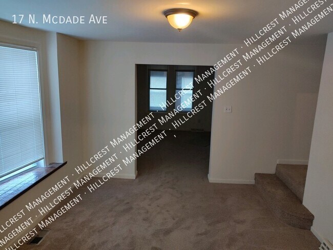 Foto del edificio - 17 N. Mcdade