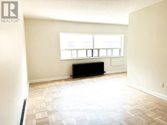 Photo principale - 10-110 Coe Hill Dr