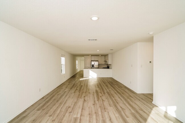 Foto del edificio - 6406 Magee Run, San Antonio, TX
