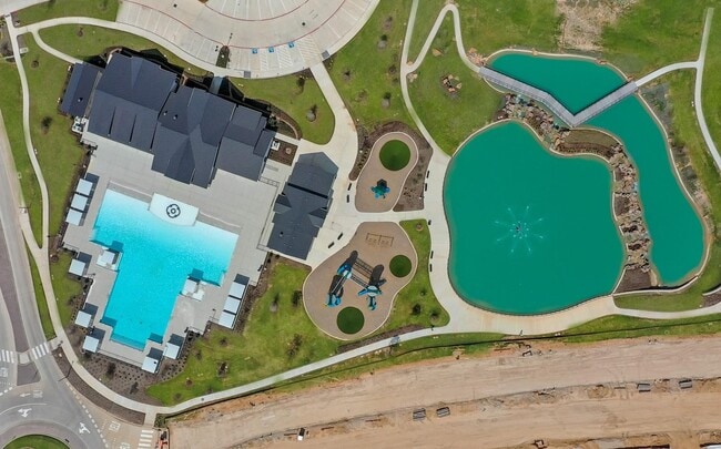 Building Photo - 3831 Turnpike Dr