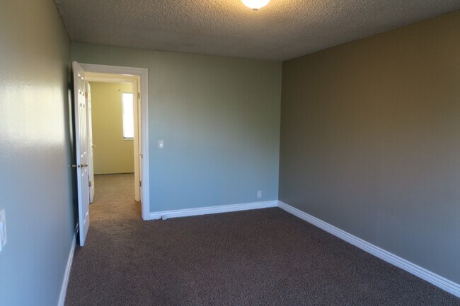 Foto del edificio - 7800 S Chadbourne Dr