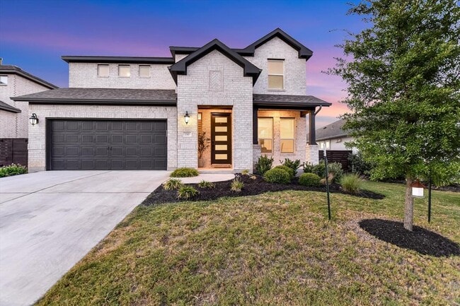 Building Photo - 737 Leeward Pass