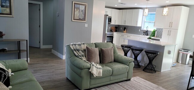 Foto del edificio - 106 E Chandler Rd