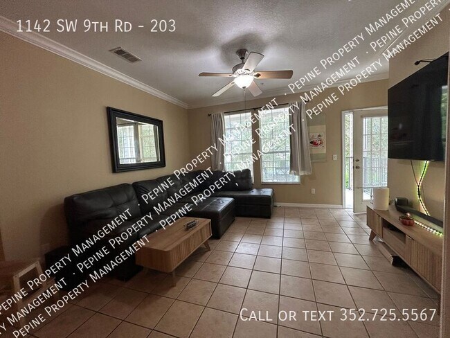 Building Photo - 1142 SW 9th Rd