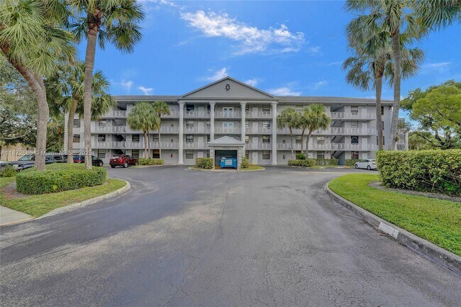 Foto del edificio - 1502 Whitehall Dr