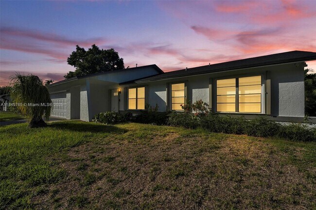 Building Photo - 8405 SW 181st Terrace