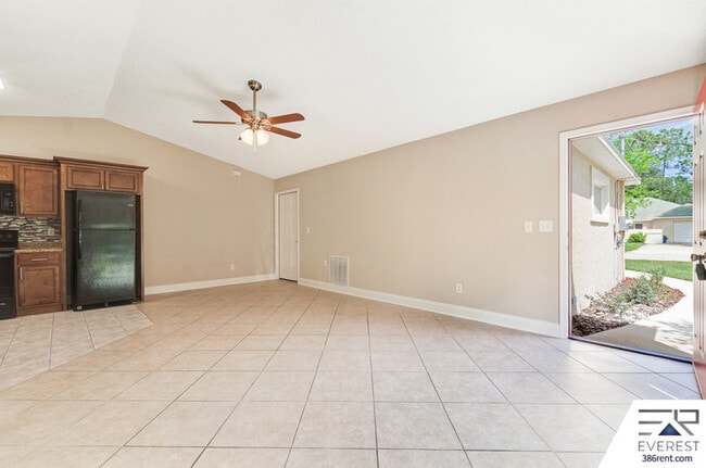 Building Photo - 32 Bunker View Dr