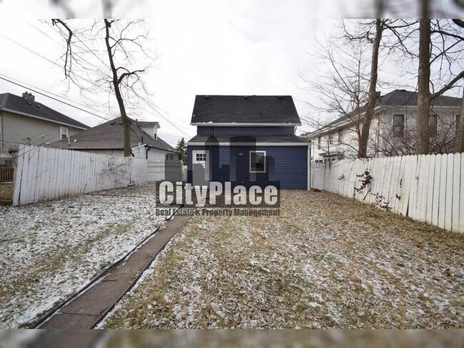 Building Photo - 1115 Keystone Ave