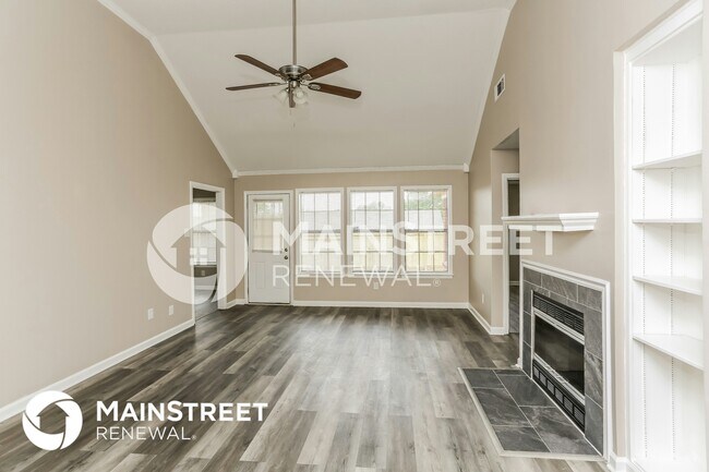 Foto del edificio - 5299 Shady Ridge Dr