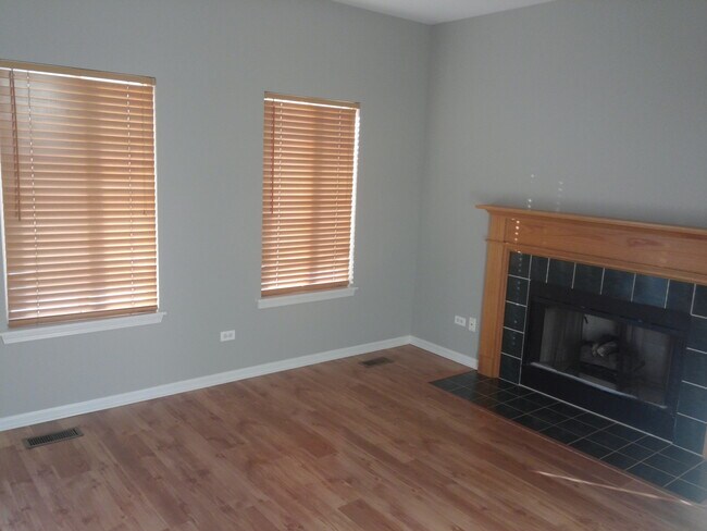 Foto del edificio - 2513 Stonybrook Dr