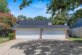 Building Photo - 2019 Fleur De Lis Ct