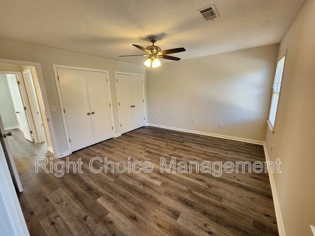 Building Photo - 6219 Browning Dr