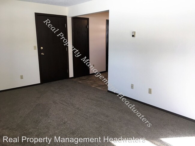 Foto del edificio - 2114 Billings Ave