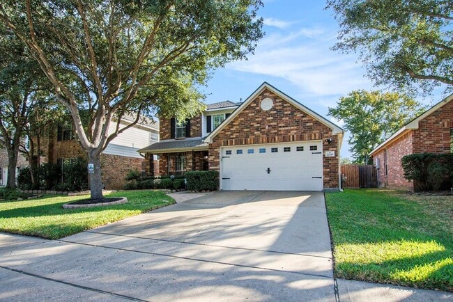 Foto del edificio - 22110 Field Green Dr