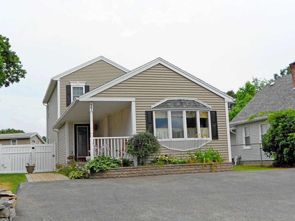 441 Oak St, Shrewsbury, MA 01545 House Rental in Shrewsbury, MA