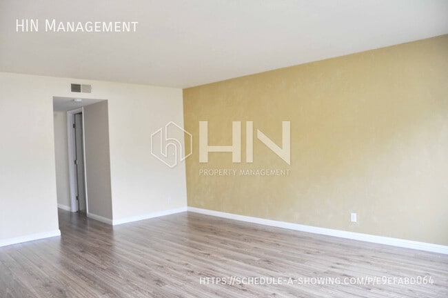 Foto del edificio - 2198 Goldcrest Cir