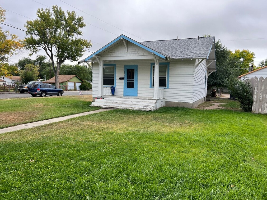 123 E Madison Ave, Riverton, WY 82501 House Rental in Riverton, WY