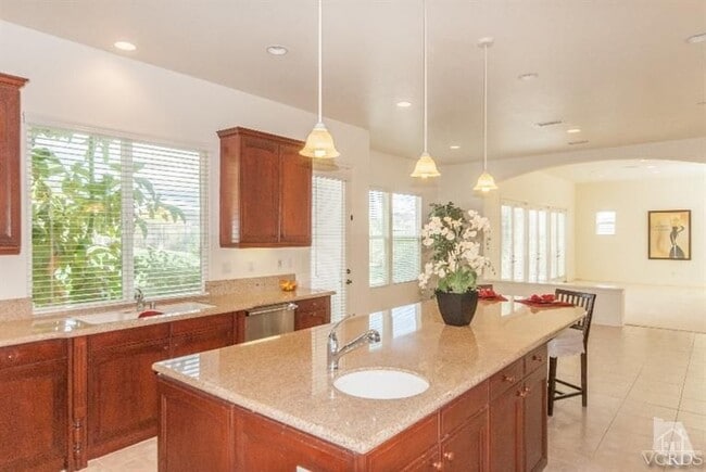 Building Photo - 26709 Alsace Drive