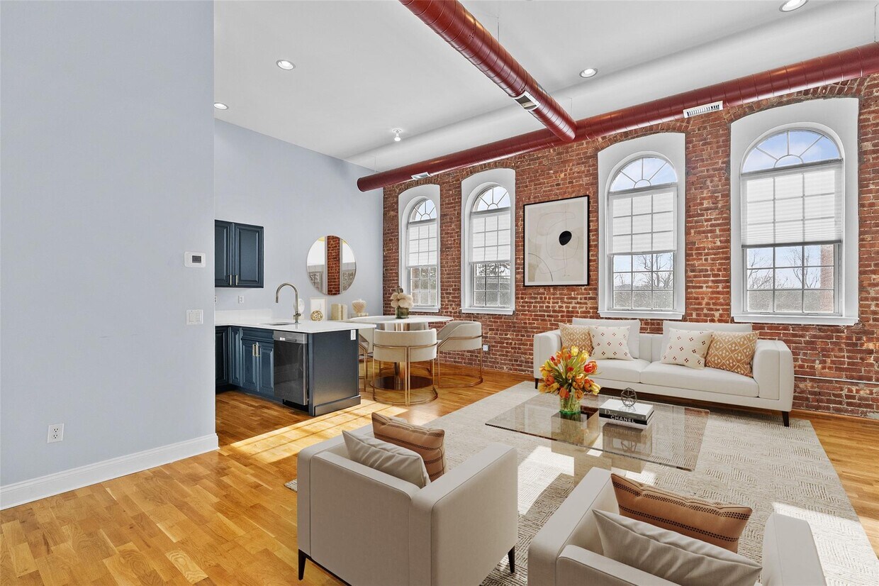 Foto principal - 200 School House Rd