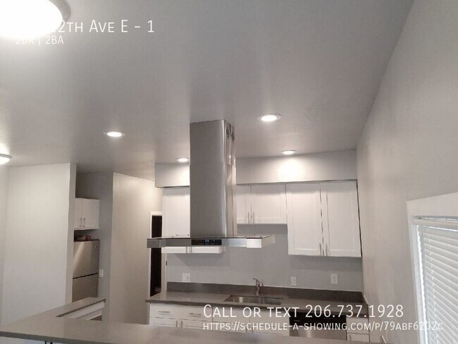 Foto del edificio - 110 12th Ave E