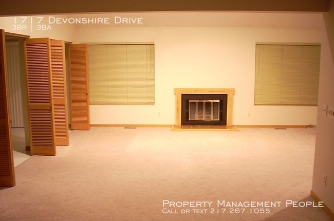 Building Photo - 1717 Devonshire Dr