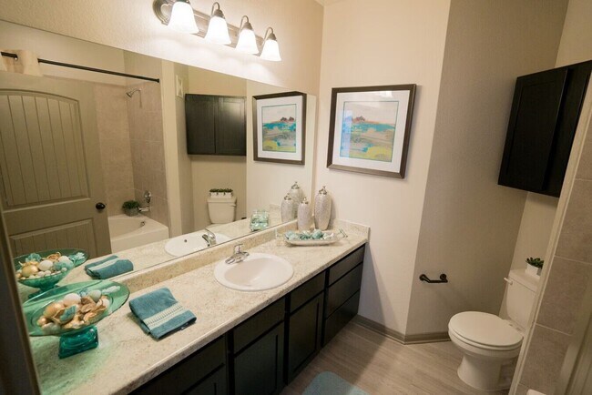 Foto del edificio - The Glow-Up Is Real