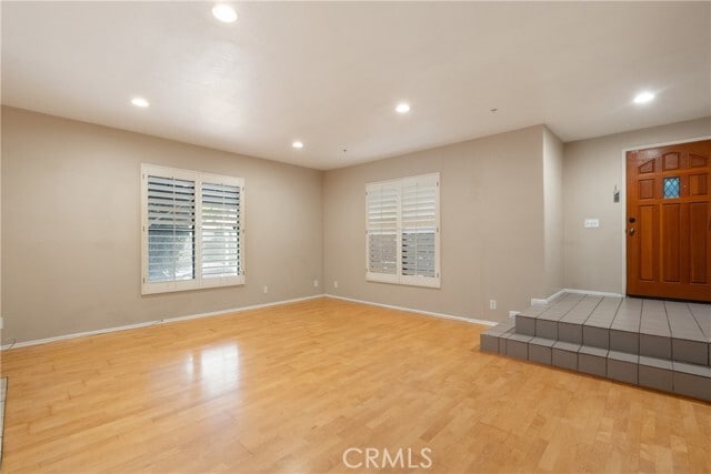 Building Photo - 482 S Madison Ave