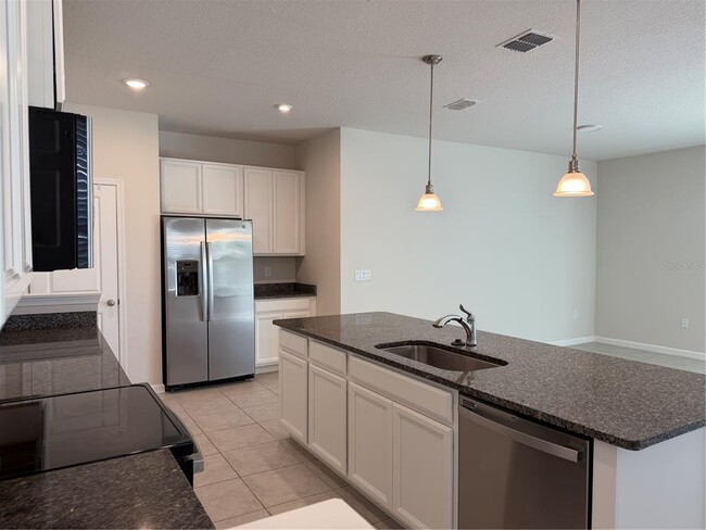 Foto del edificio - 2670 Pleasant Cypress Cir