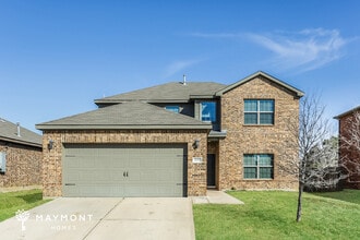 Building Photo - 809 Clark Dr