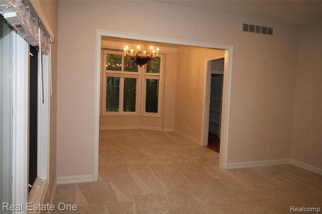 Building Photo - 3417 Hidden Oaks Ln