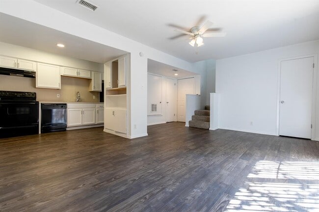 Foto del edificio - 5506 Grover Ave