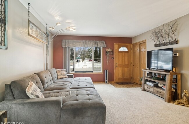 Foto del edificio - 460 Flagstaff Ln