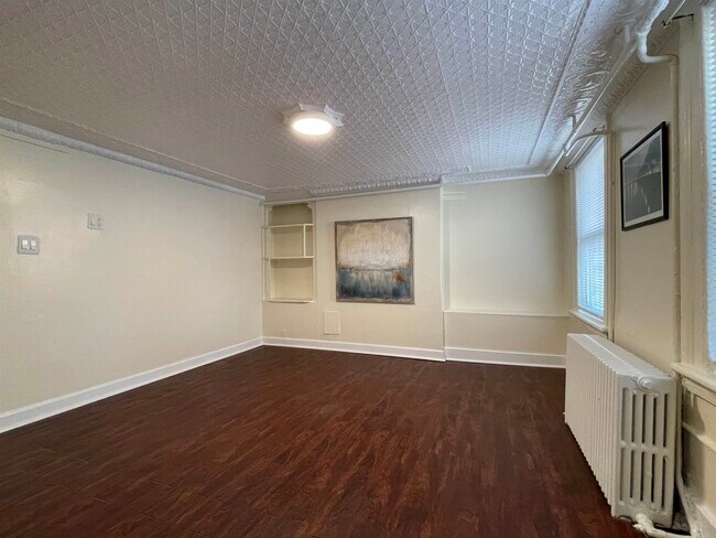 Foto del edificio - 219 Ogden Ave.