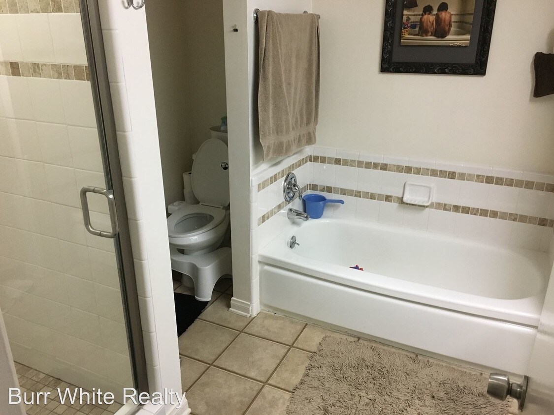 Foto del edificio - 266 Cecil Pl