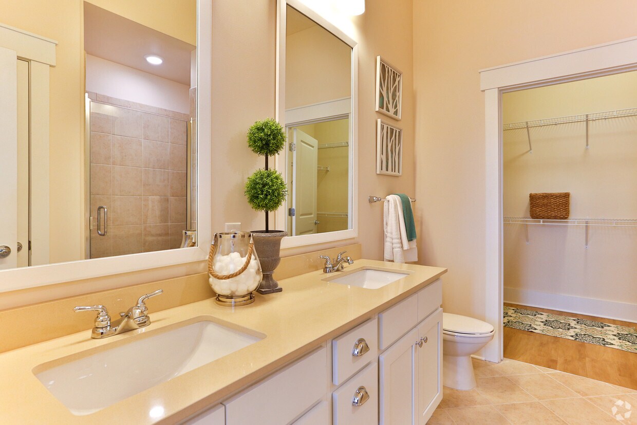 Foto principal - Holly Crest Apartments