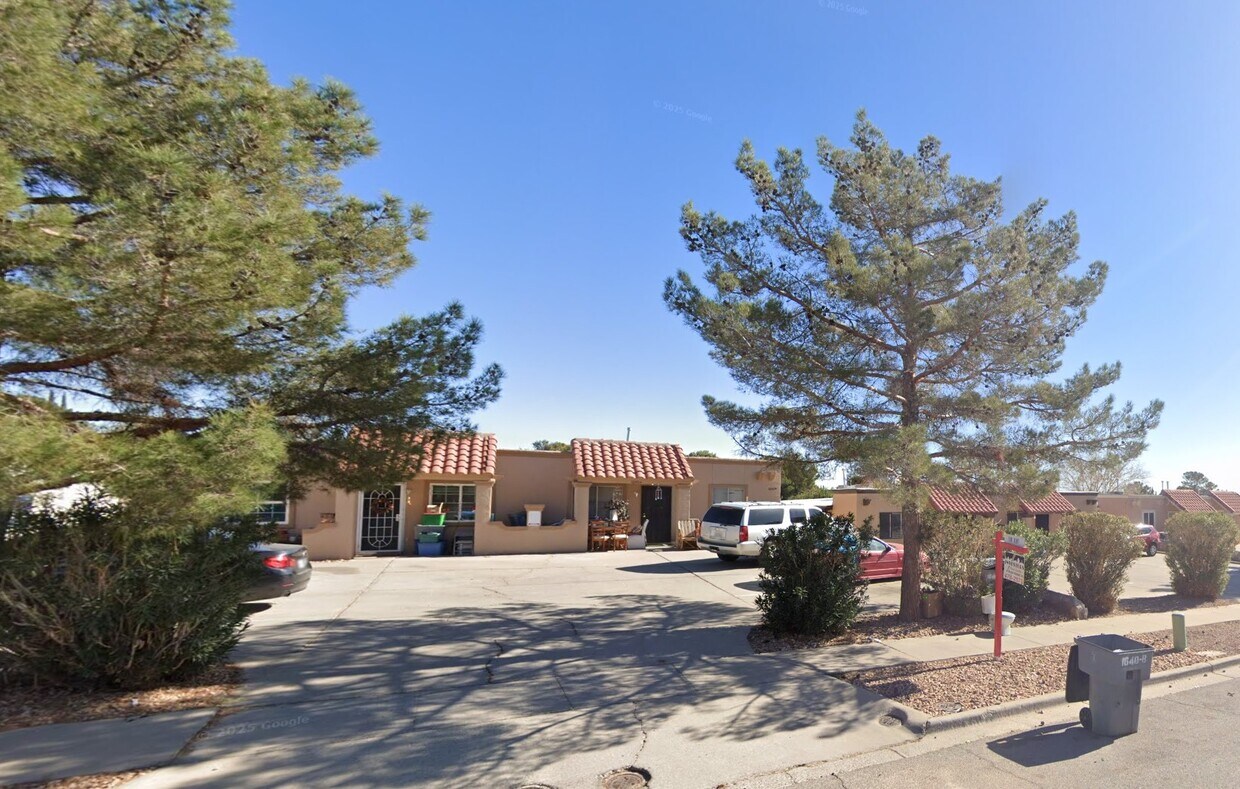 Primary Photo - 1640 Rick Rhodes Dr
