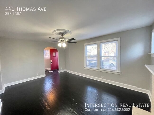 Building Photo - 441 Thomas Ave